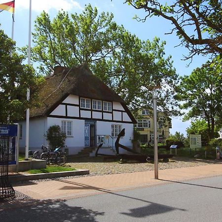 Mit Meerblick Und Balkon, Gratis Nutzung Vom Ahoi Erlebnisbad Und Sauna In Sellin - Meeresblick Fewo 17 Goehren  Exteriér fotografie